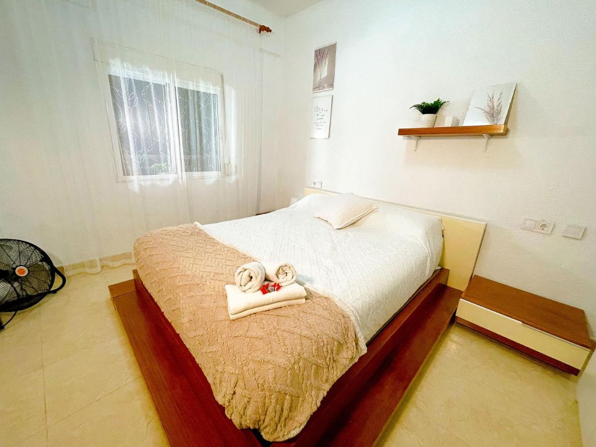 Apartamento Centro Playa Estacion De Tren Malaga Bagian luar foto