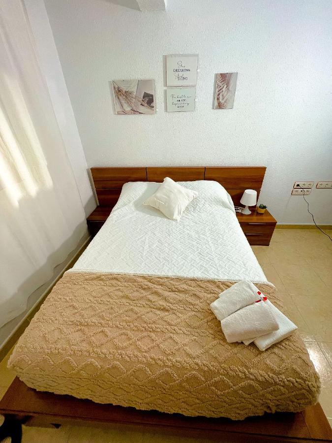 Apartamento Centro Playa Estacion De Tren Malaga Bagian luar foto