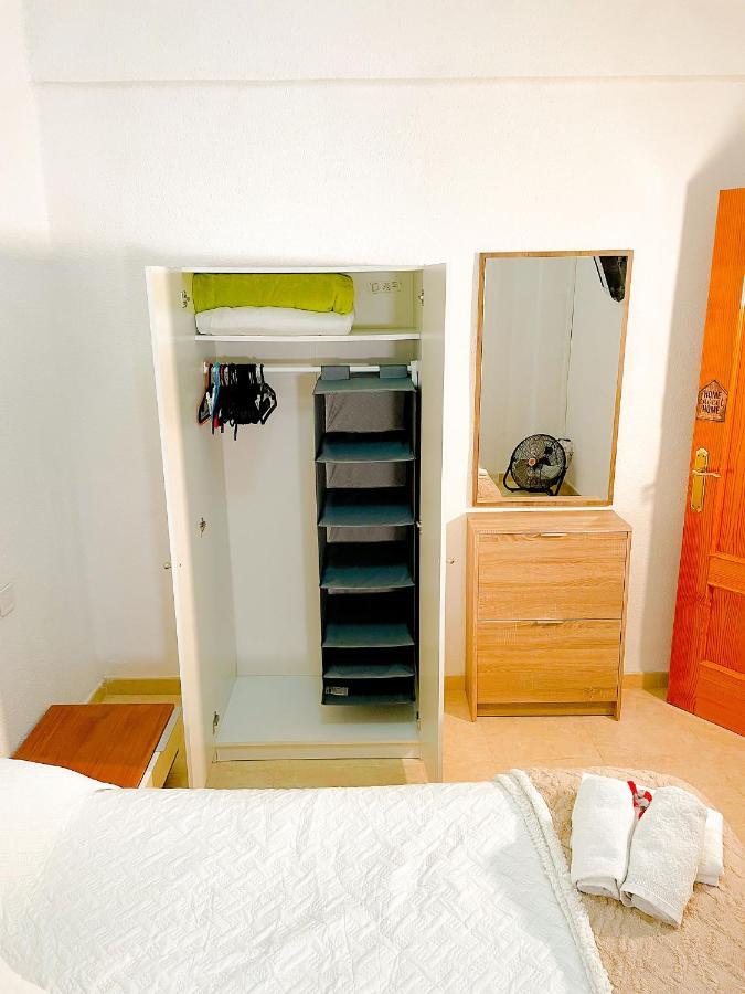 Apartamento Centro Playa Estacion De Tren Malaga Bagian luar foto