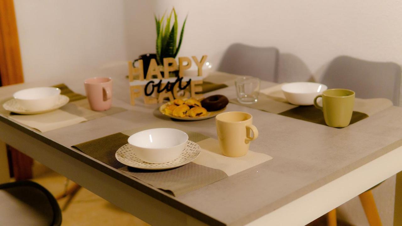 Apartamento Centro Playa Estacion De Tren Malaga Bagian luar foto